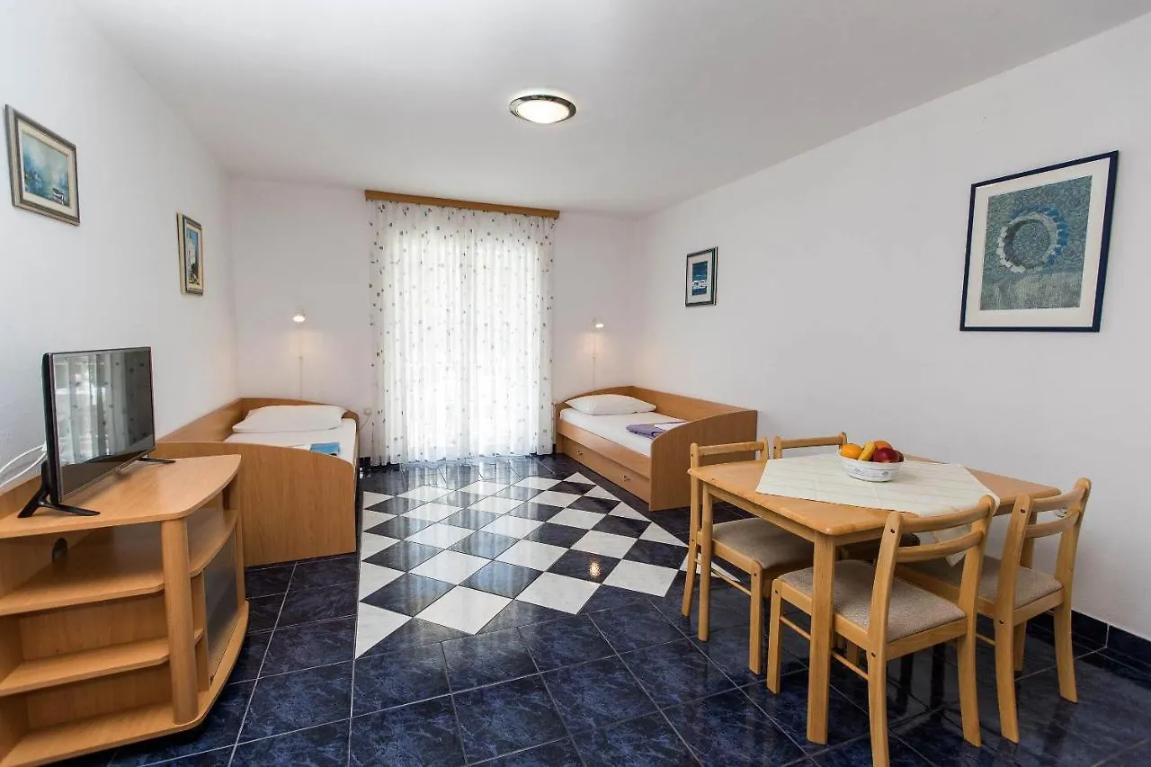 Apartment Villa Ljiljana Jadranovo