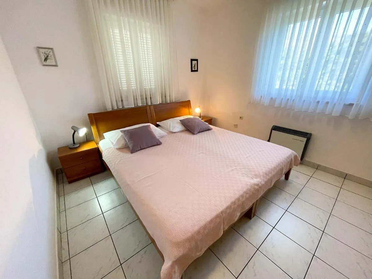 Villa Ljiljana Jadranovo Croatia