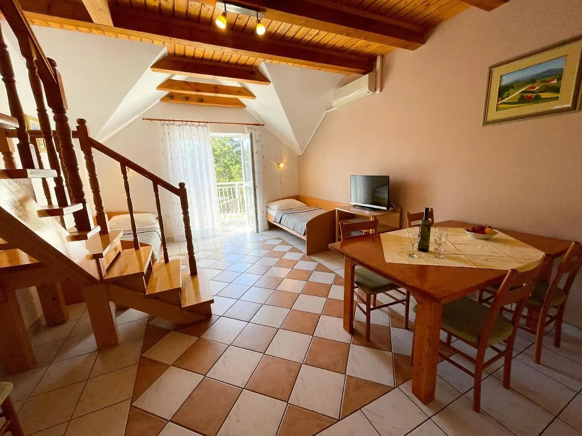 Villa Ljiljana Jadranovo Apartment