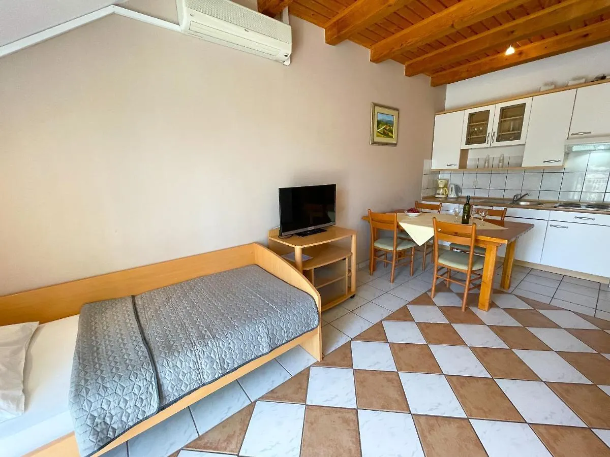 Apartment Villa Ljiljana Jadranovo