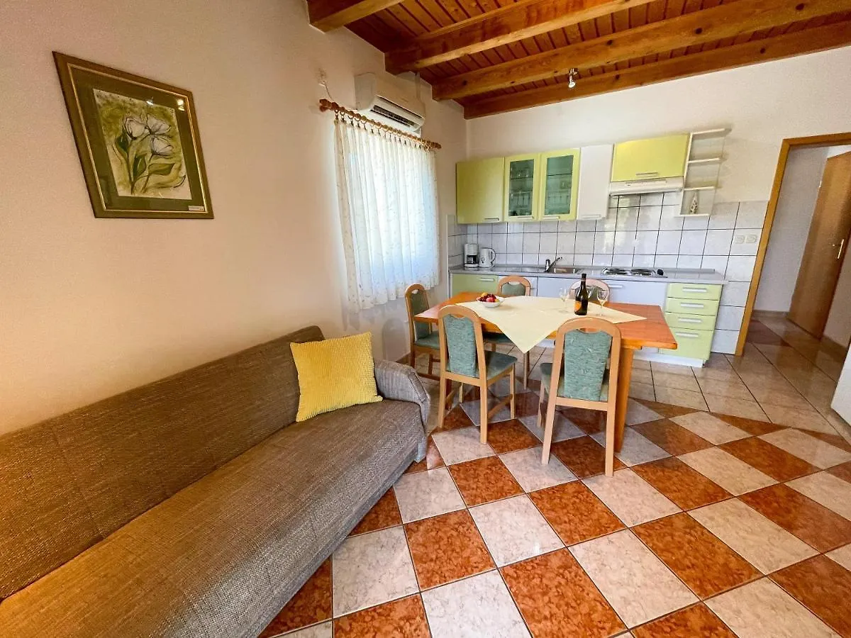 Apartment Villa Ljiljana Jadranovo