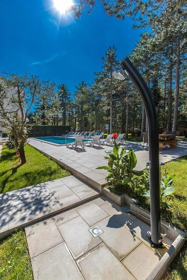 Villa Ljiljana Jadranovo Apartment