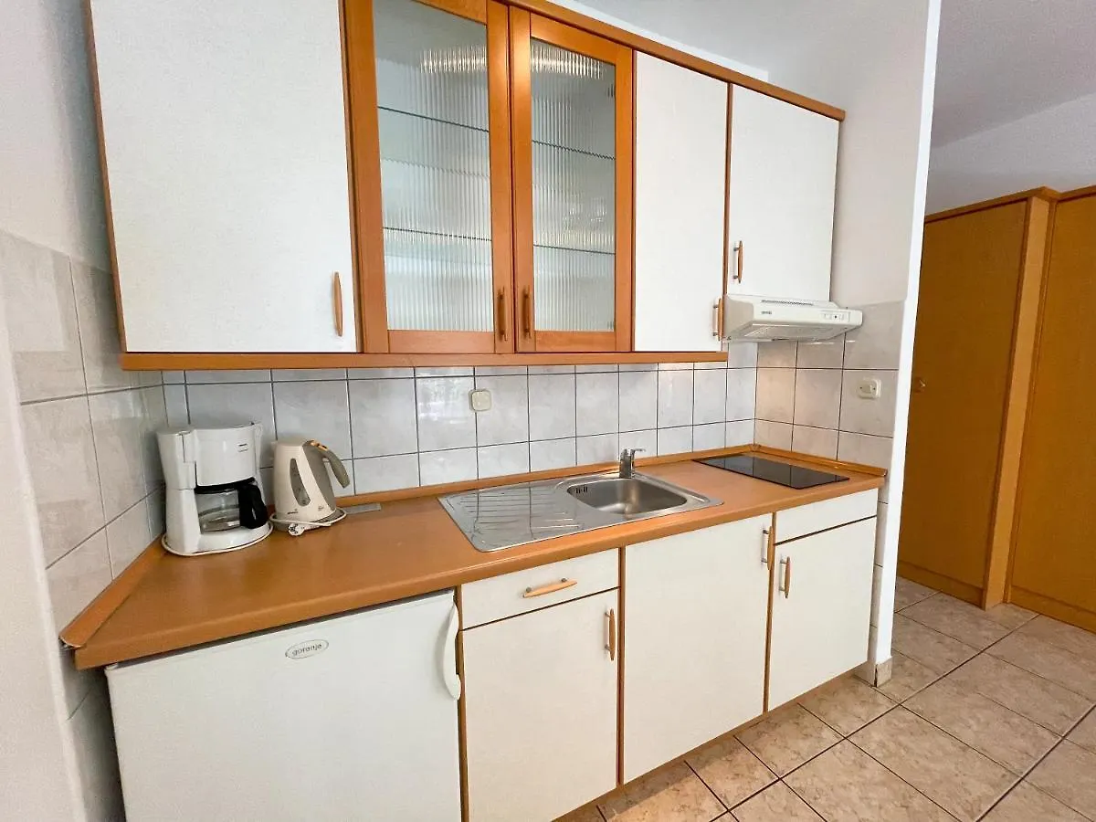 Villa Ljiljana Jadranovo 0*,  Croatia