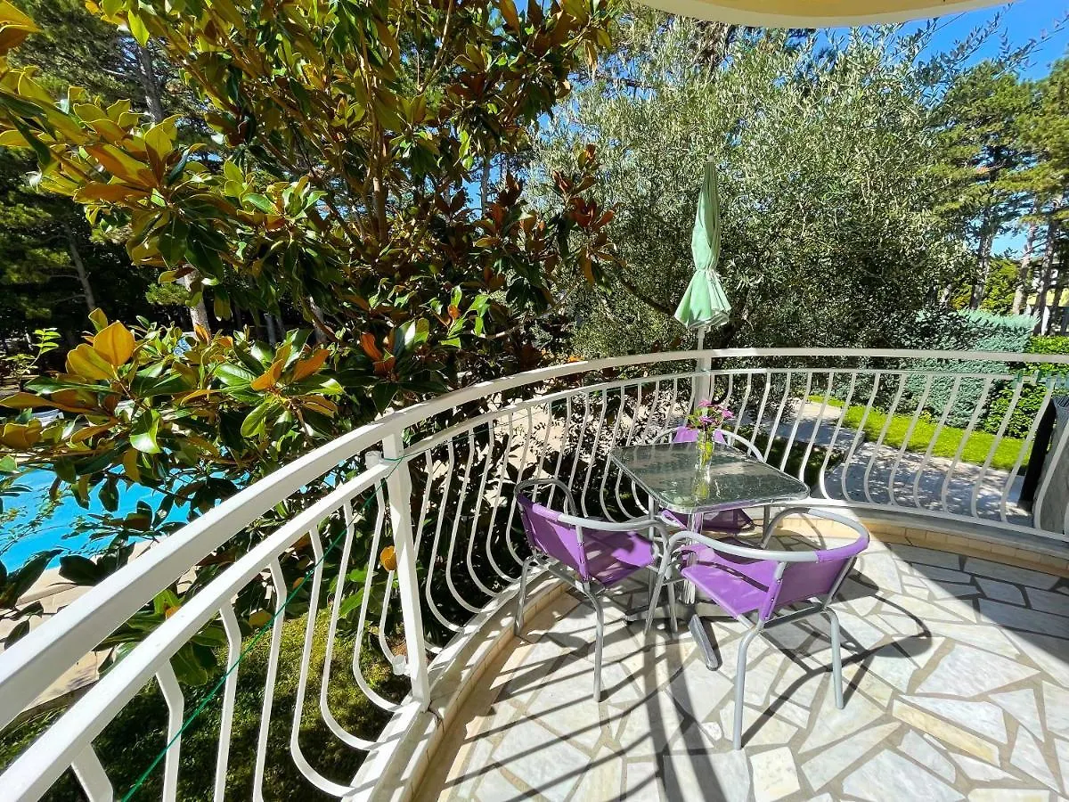 Villa Ljiljana Jadranovo Apartment