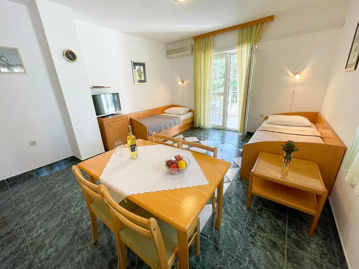 Villa Ljiljana Jadranovo Apartment